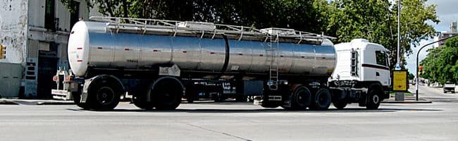 Benzina: dai furti al ribasso per il week end