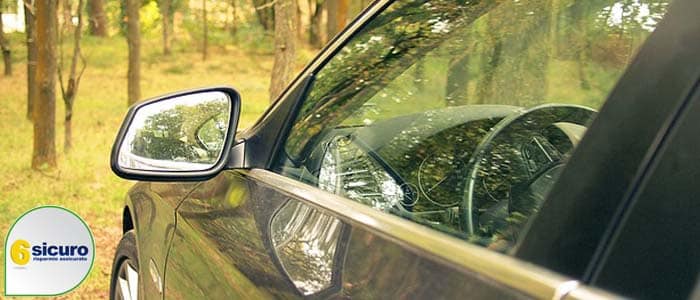 Assicurazione auto e garanzie accessorie: la polizza cristalli