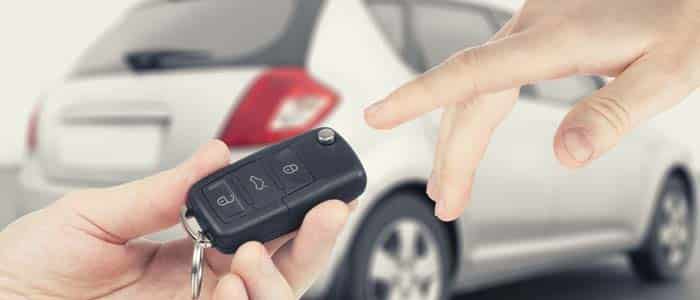 Noleggio a lungo termine dell'auto: conviene o è meglio acquistare l'auto?