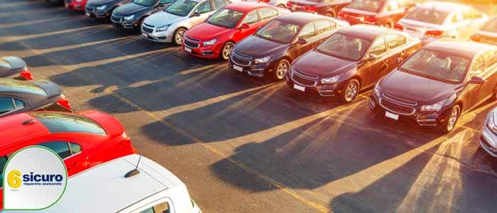 Assicurazione auto gratis: paga la Caritas