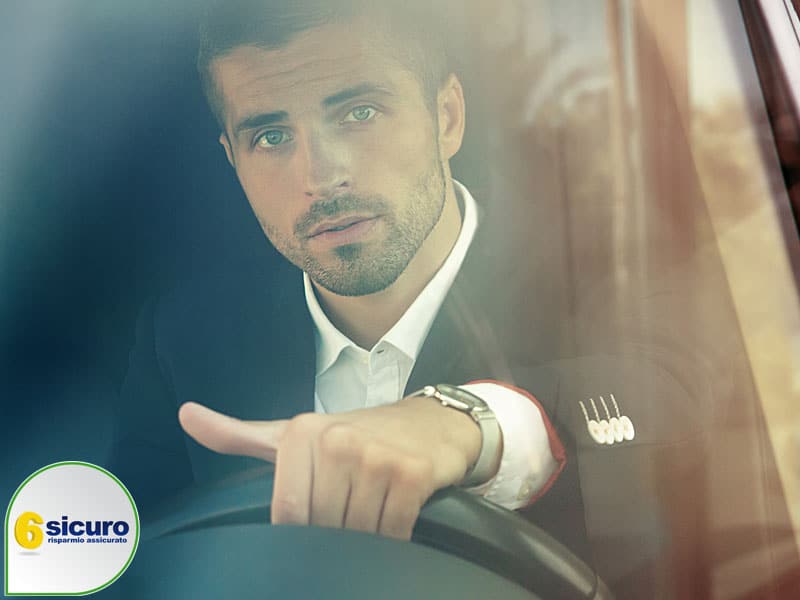 assicurazione auto incidente premio