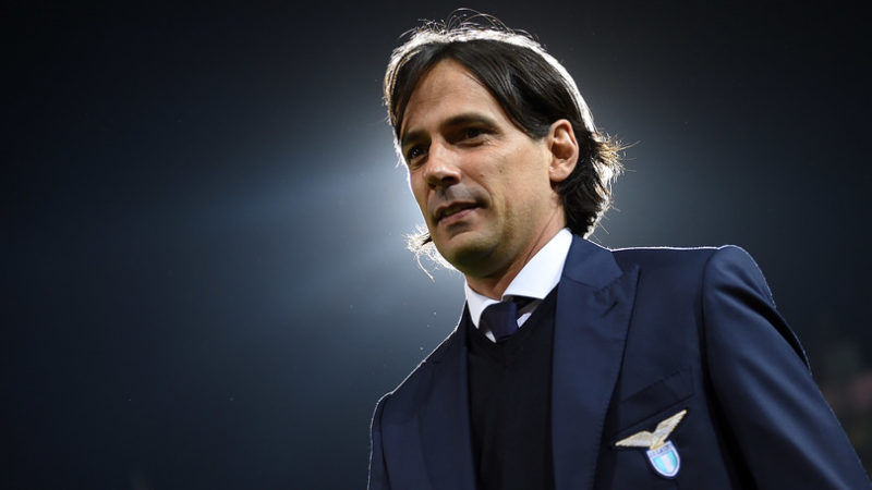 PALERMO, ITALY - APRIL 10: Head coach Simone Inzaghi of Lazio looks on during the Serie A match between US Citta di Palermo and SS Lazio at Stadio Renzo Barbera on April 10, 2016 in Palermo, Italy. (Photo by Tullio M. Puglia/Getty Images) PALERMO, ITALY - APRIL 10: Head coach Simone Inzaghi of Lazio looks on during the Serie A match between US Citta di Palermo and SS Lazio at Stadio Renzo Barbera on April 10, 2016 in Palermo, Italy. (Photo by Tullio M. Puglia/Getty Images)