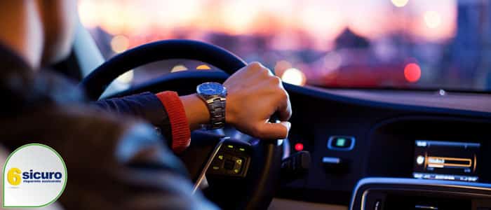 Assicurazione auto: cos'è e come funziona il microchip