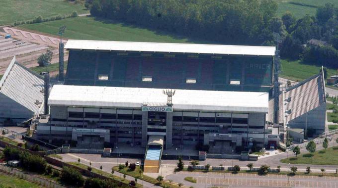 799140-stadio_giglio 799140-stadio_giglio