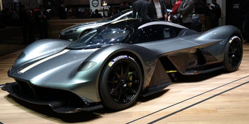 ASTON MARTIN AM-RB 001 "VALKYRIE"