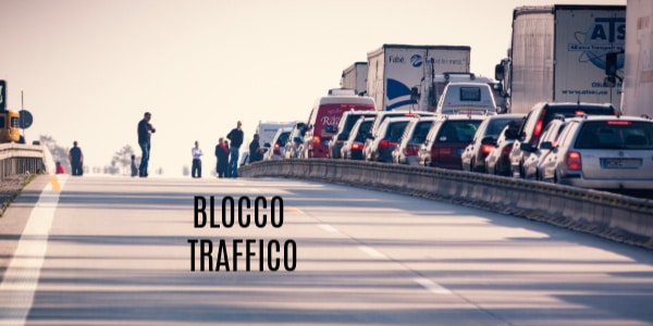 multe blocco traffico